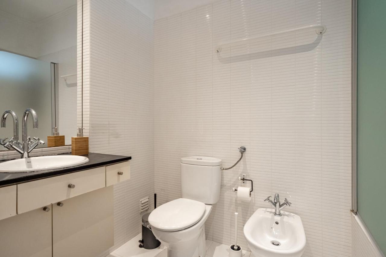 Spacious 3 Bedroom In The Heart Of Arroios * Lisboa